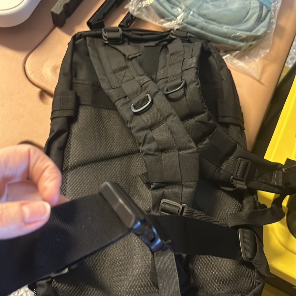 Large backpack NEW - Picture 5 of 5